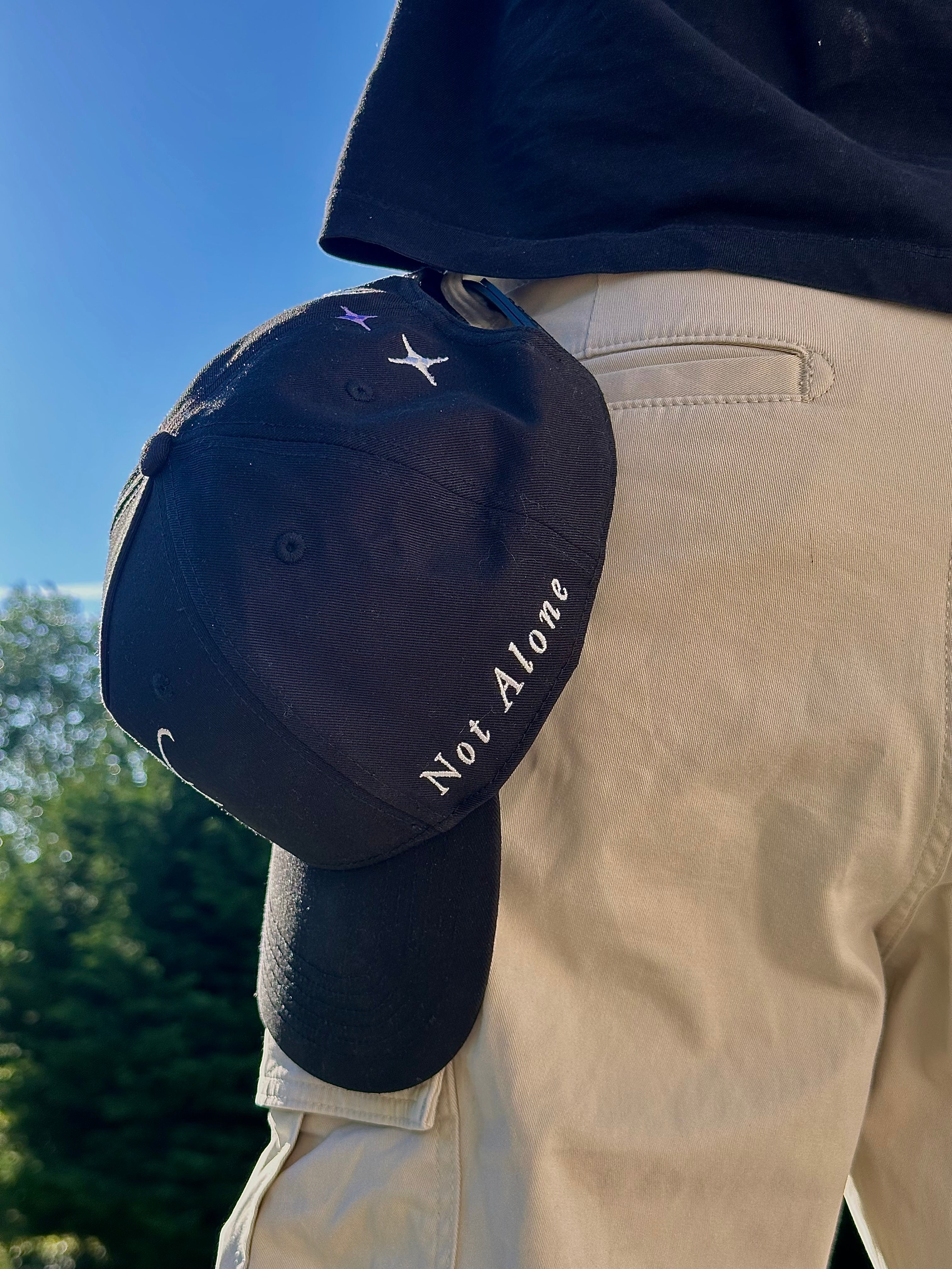 Casquette Not Alone